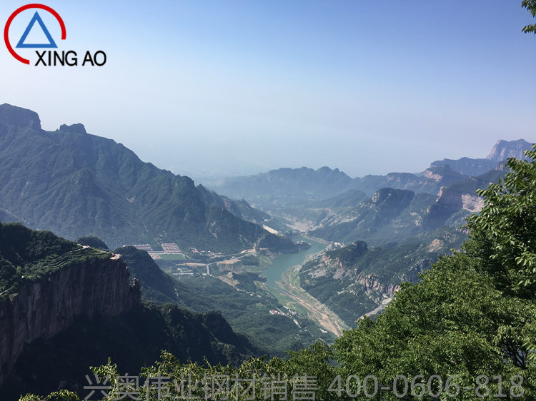 興奧偉業(yè)團隊建設游覽太行山美景